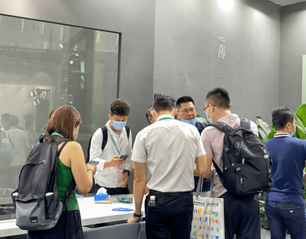 新巖素智能家居&英良集團(tuán)達(dá)成戰(zhàn)略合作！_1