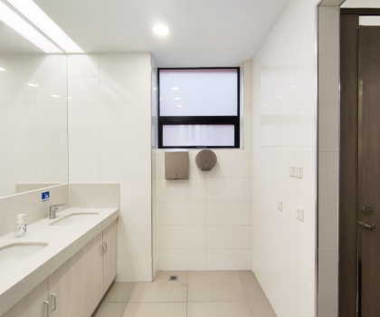 校企共創(chuàng)｜東鵬攜手同濟大學(xué)助推校區(qū)新升級，聚力打造舊改案例新范本