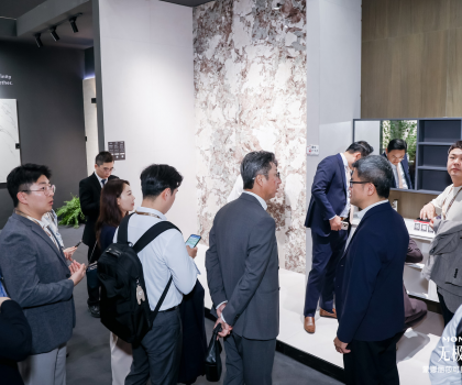 美爾奇巖板2025潭洲展圓滿(mǎn)落幕：以“巖無(wú)界 定未來(lái)+”引領(lǐng)家居新浪潮