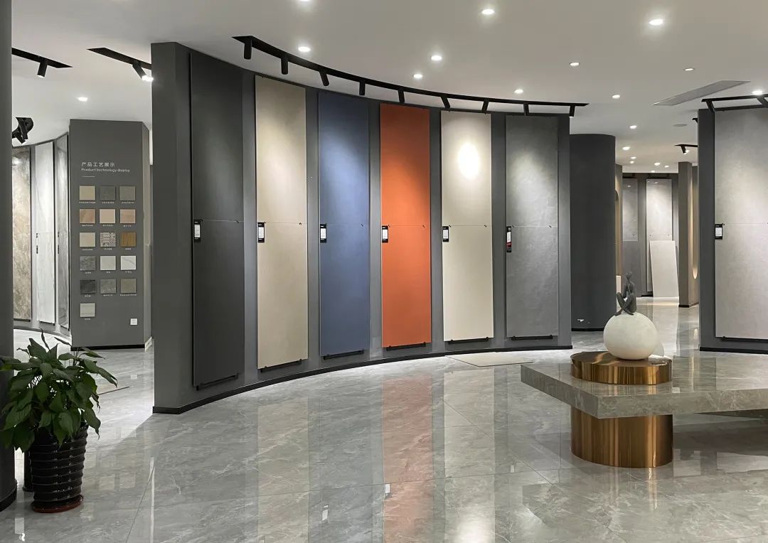 1670828433215947.jpg 中國建筑衛(wèi)生陶瓷協(xié)會秘書長宮衛(wèi)一行到訪銘盛企業(yè)7.jpg