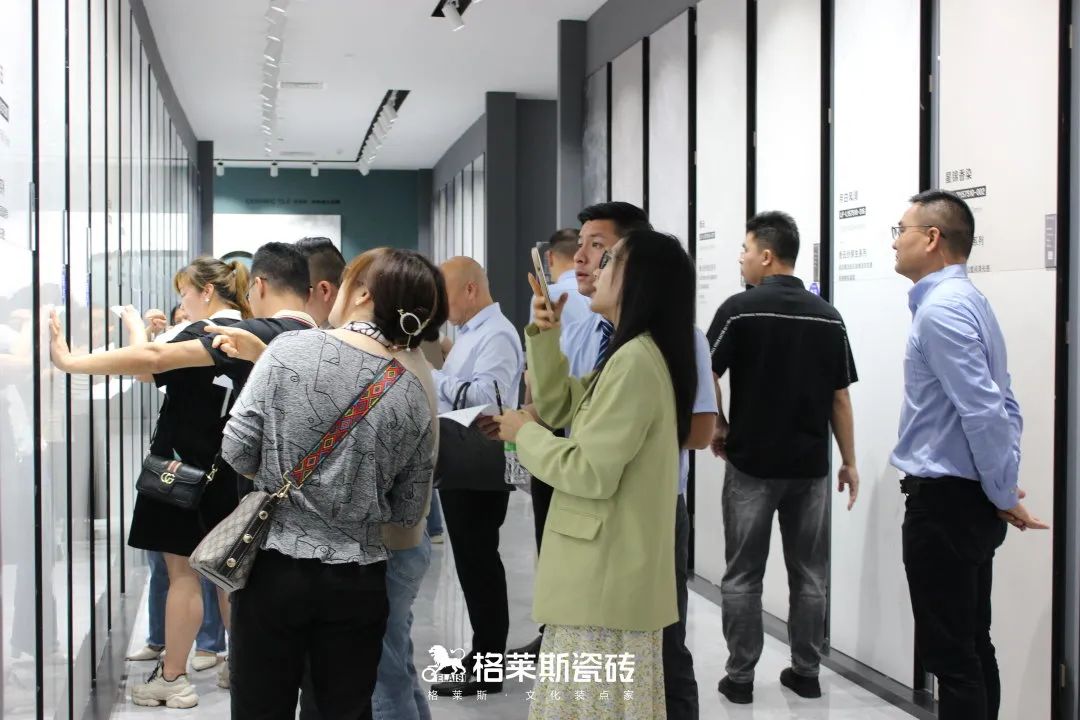 1682407452586259.jpg 7.jpg