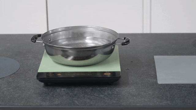 1688715858102922.gif 6.gif