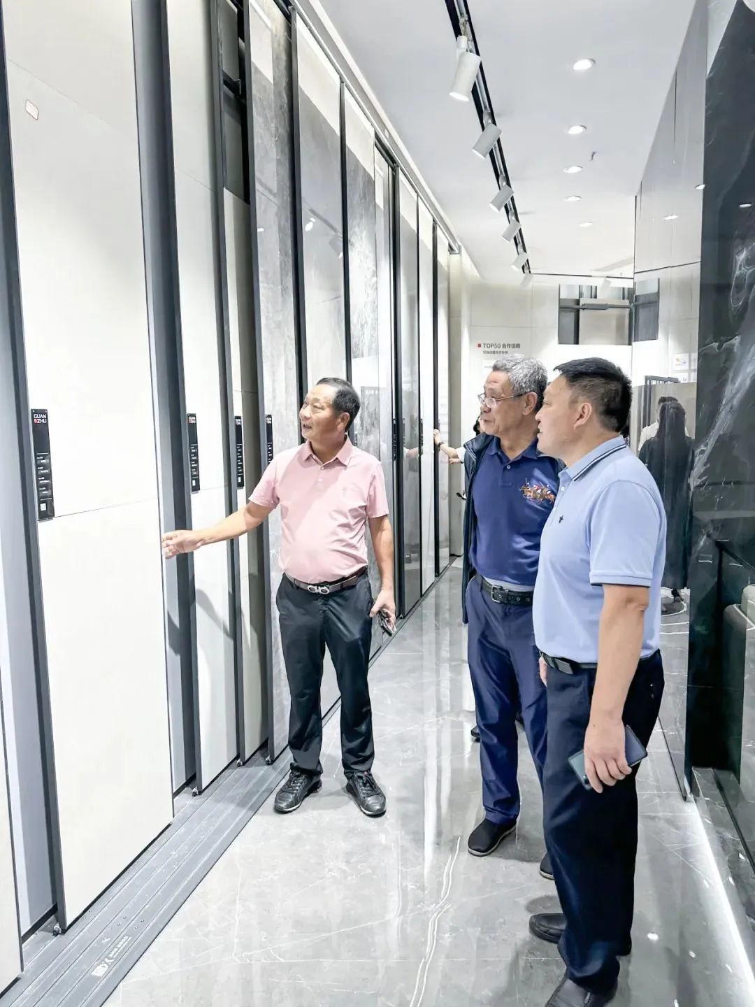 1689123766767184.jpg 4.jpg