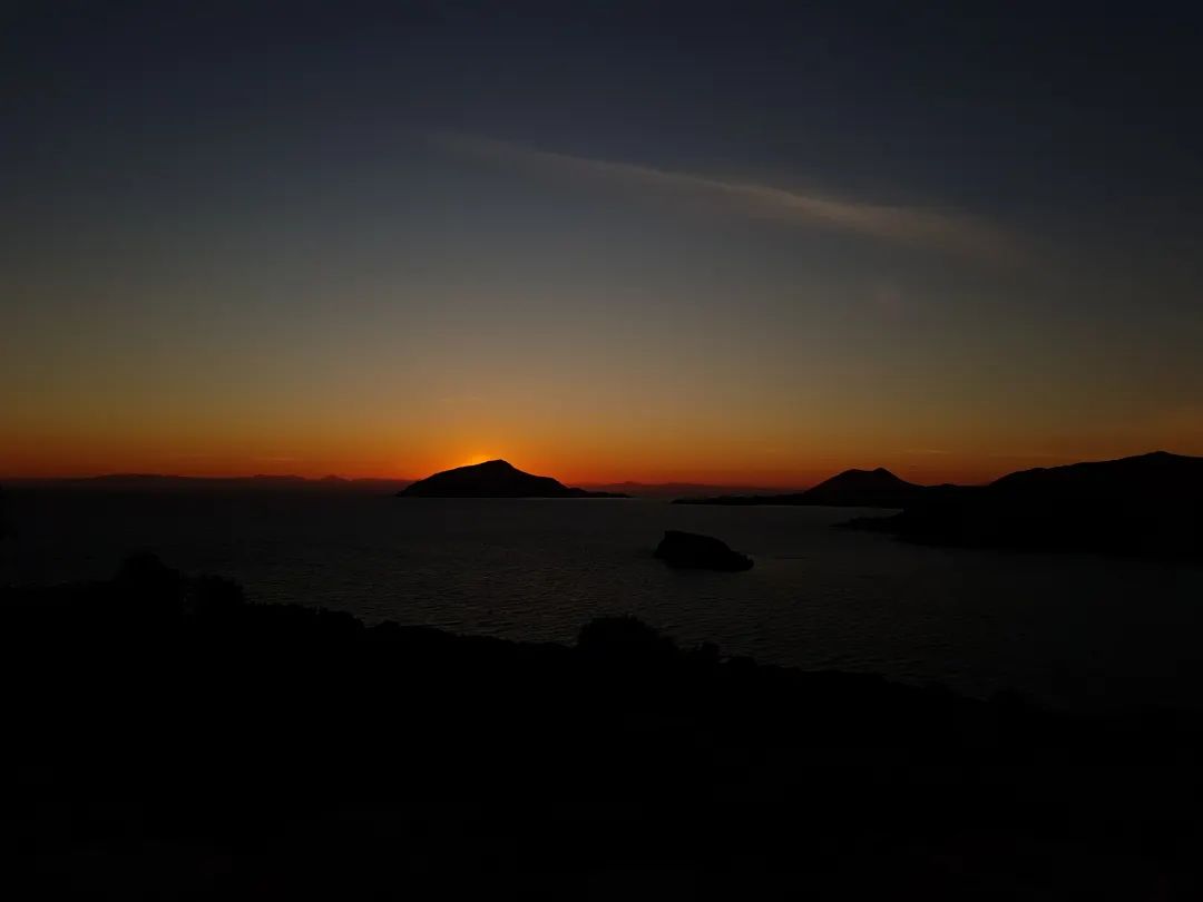 1692947914232939.jpg 2.jpg