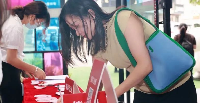 1694744157342405.jpg 1694744157342405.jpg