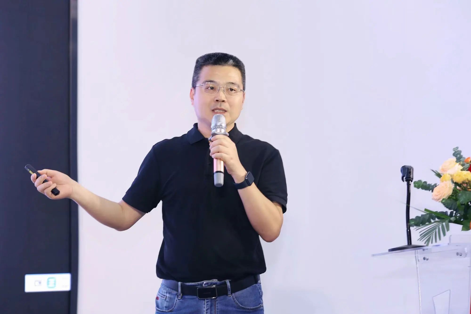 1694747755156570.jpg 1694747755156570.jpg