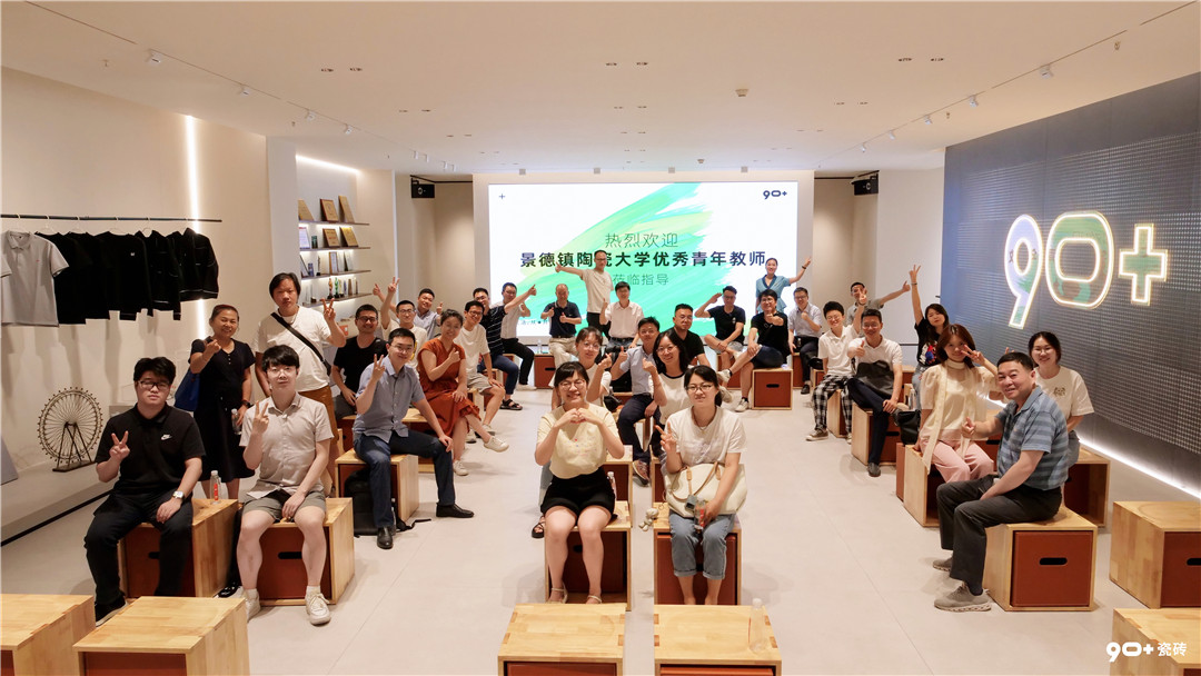 1695350798721696.jpg 1.jpg