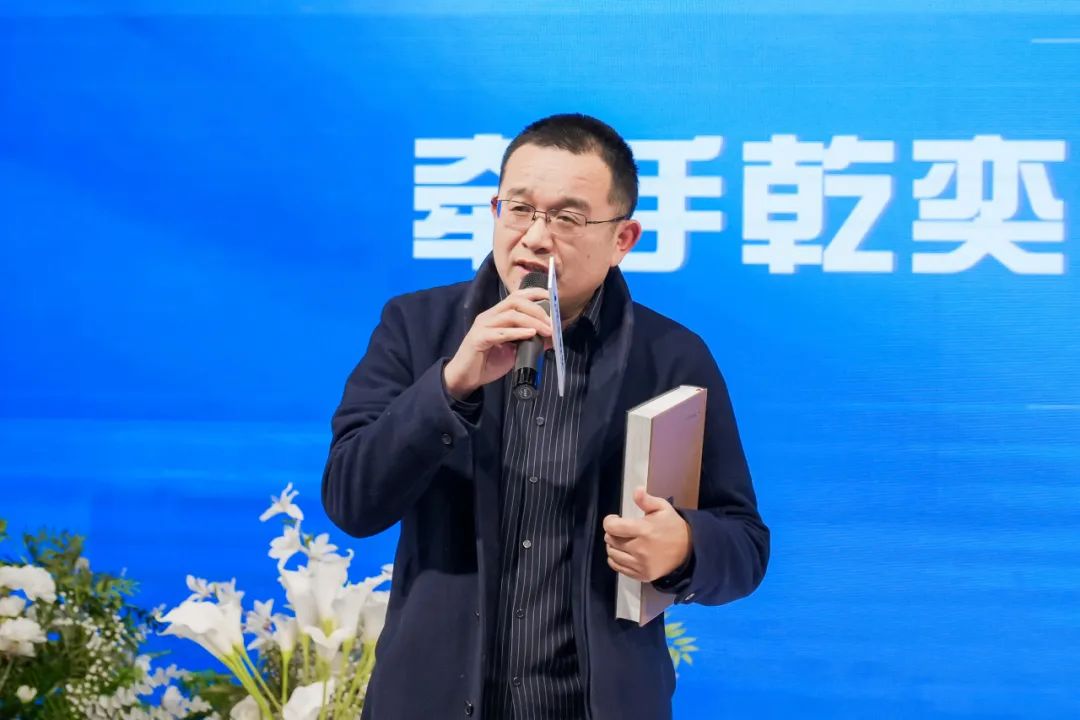 1701920305186230.jpg 2.jpg