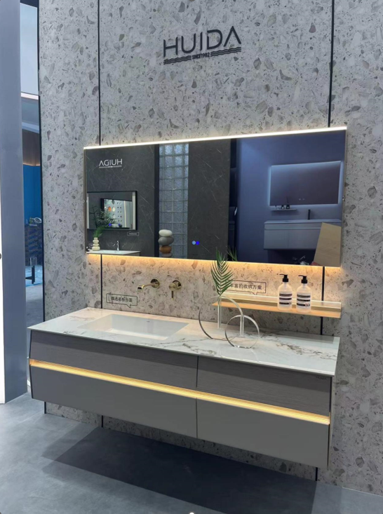 1721122097650319.png image.png