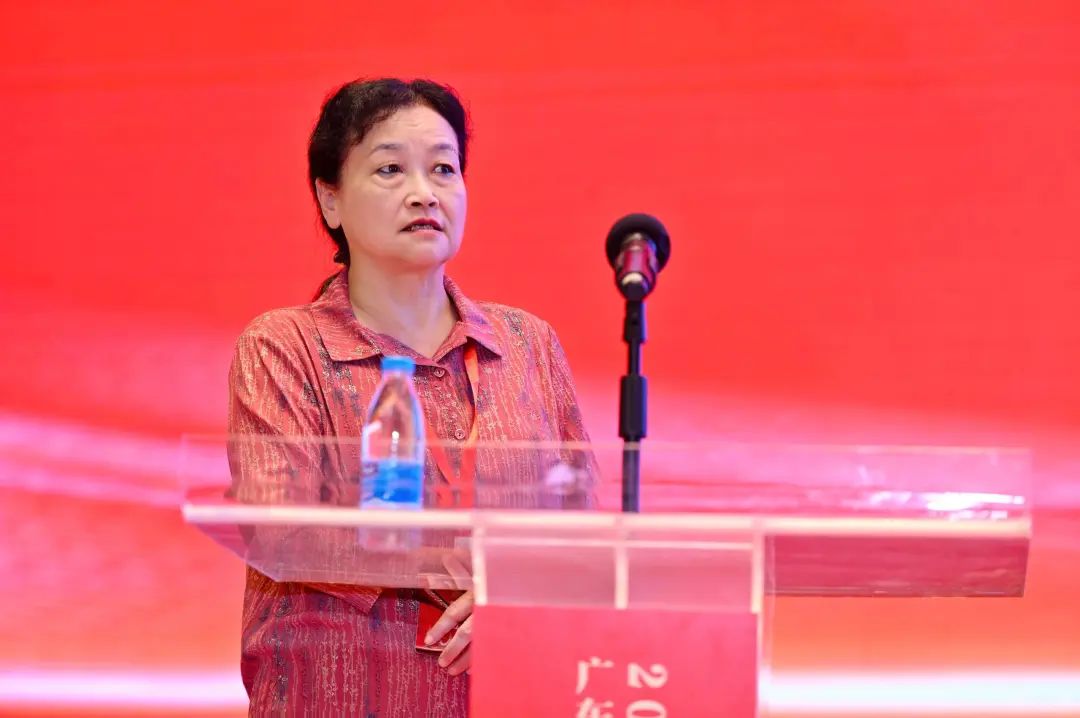 1726909020895718.jpg 2d05af46e8405d4f30f3bf22331d6cbf.jpg