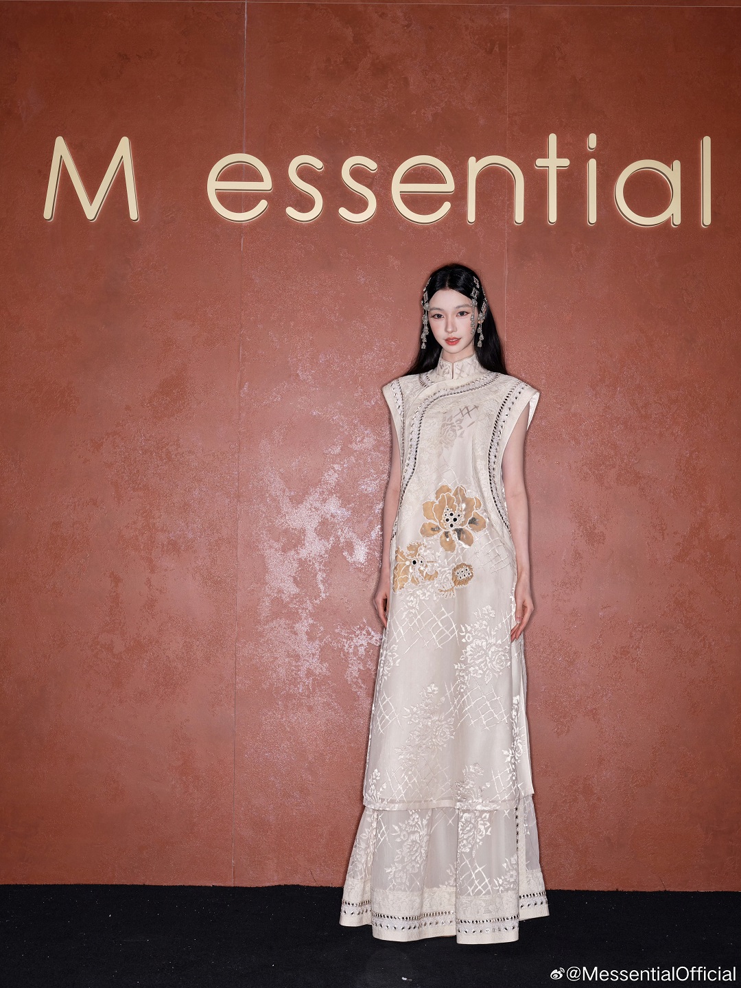 1731057202693142.jpg 03 明星同款海報 3新.jpg