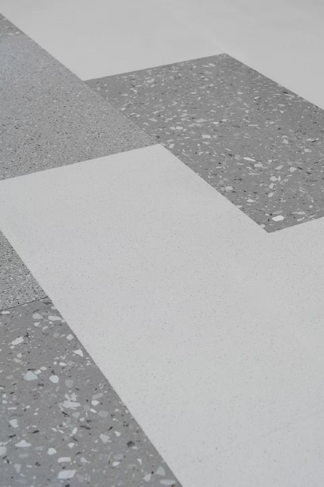 1740130617963520.jpg 7新.jpg