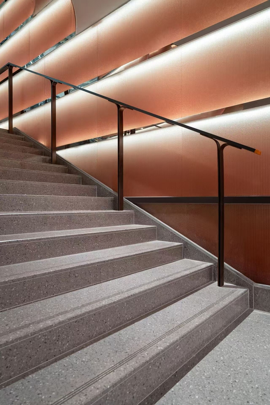 1740130689104685.jpg 11新.jpg